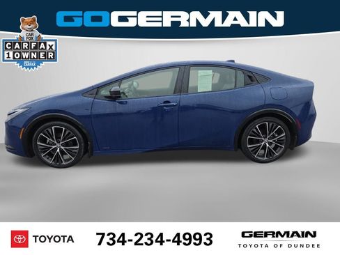 Used 2024 Toyota Prius XLE image 11