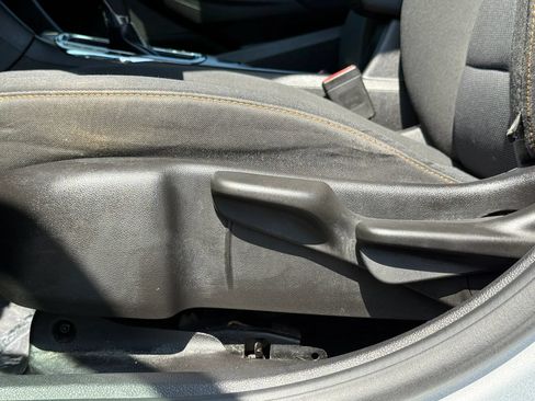 Used 2016 Chevrolet Cruze LS FWD image 30