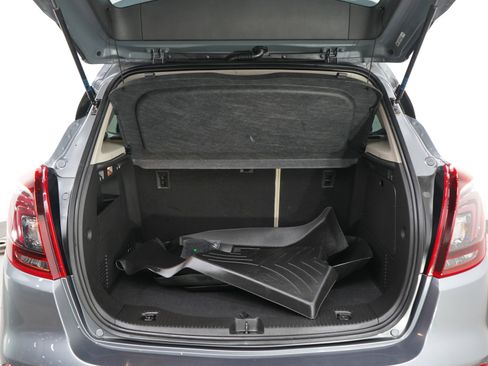 Used 2019 Buick Encore Essence w/ Safety Package II FWD image 16