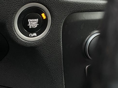 Used 2023 Dodge Charger SXT image 16