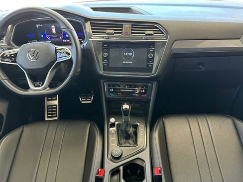 Used 2023 Volkswagen Tiguan SE R-Line AWD/4WD image 13
