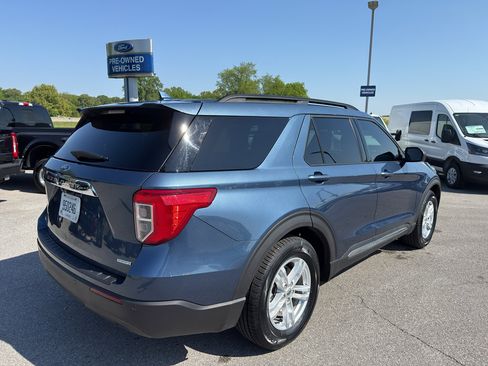 Used 2020 Ford Explorer XLT RWD image 5