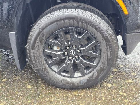 New 2026 Nissan Frontier SV w/ SV Convenience Package image 9