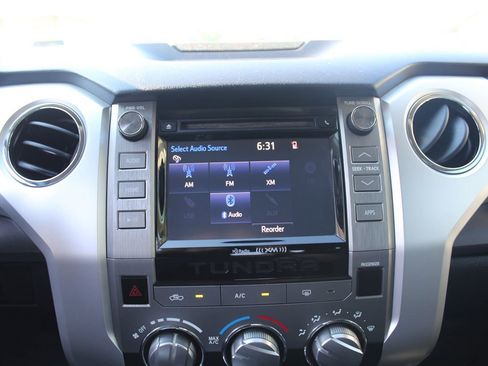 Used 2015 Toyota Tundra SR5 image 29