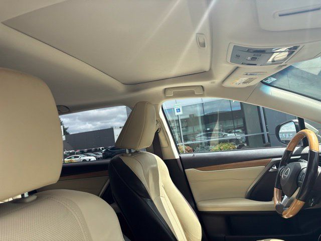 Used 2019 Lexus RX 350L AWD image 8