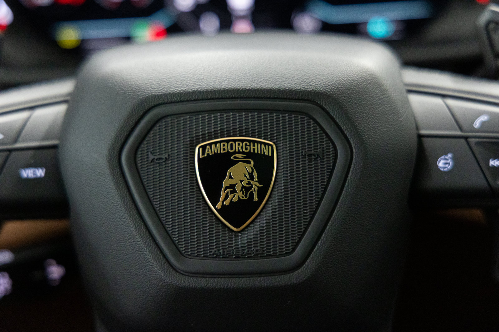 Used 2026 Lamborghini Urus S AWD/4WD image 36