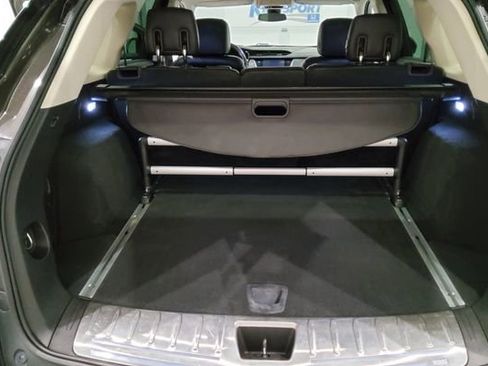 Used 2019 Cadillac XT5 Luxury image 13