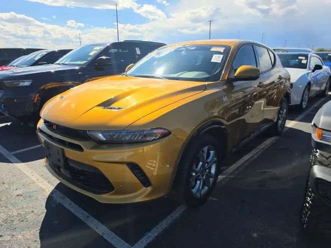 Used 2024 Dodge Hornet R/T w/ Tech Pack w/o Parking AWD/4WD image 12