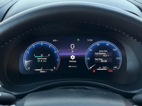 Used 2024 Toyota Highlander Limited image 29