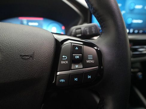 Used 2023 Ford Escape Active w/ Tech Pack #2 AWD/4WD image 21