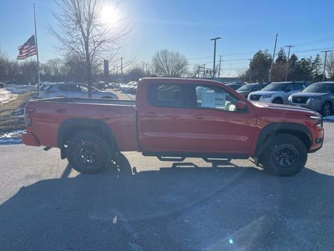 New 2025 Nissan Frontier PRO-4X w/ Pro Premium Package image 4