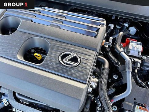 Certified 2025 Lexus UX 300h FWD w/ Accessory Package (Z1) image 30