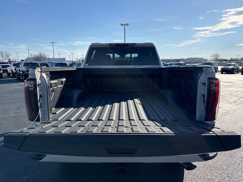 New 2026 GMC Sierra 2500 AT4 image 37