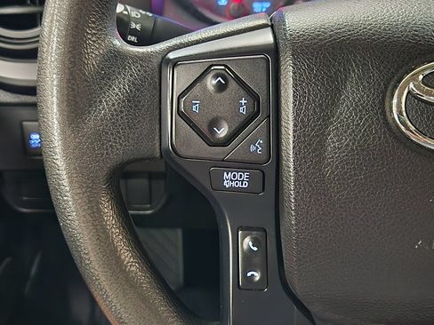 Used 2020 Toyota Tacoma SR RWD image 45