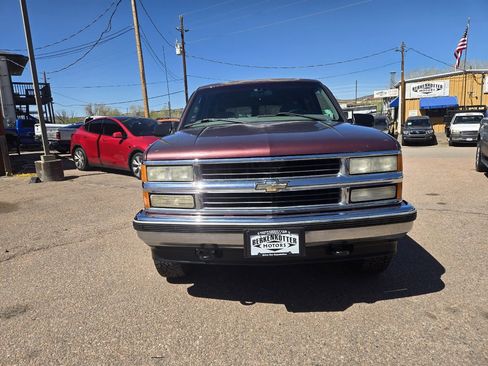 Used 1997 Chevrolet Tahoe 4WD w/ Skid Plate Pkg image 3