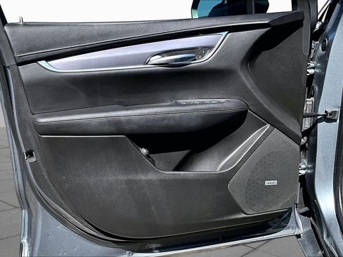Used 2020 Cadillac XT5 Luxury FWD image 21