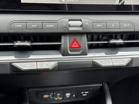 New 2025 Kia K4 GT-Line image 24