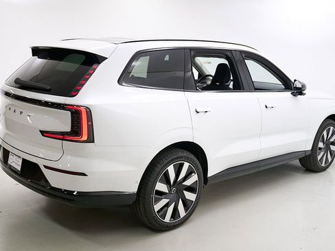 New 2026 Volvo EX90 Plus AWD/4WD image 9