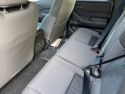 New 2026 Nissan Frontier SV w/ Tow Package image 9