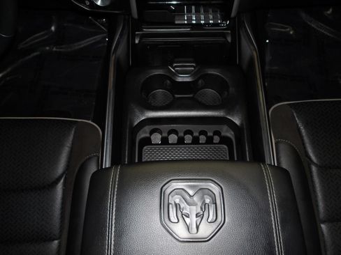 Used 2024 RAM 1500 Laramie AWD/4WD image 13