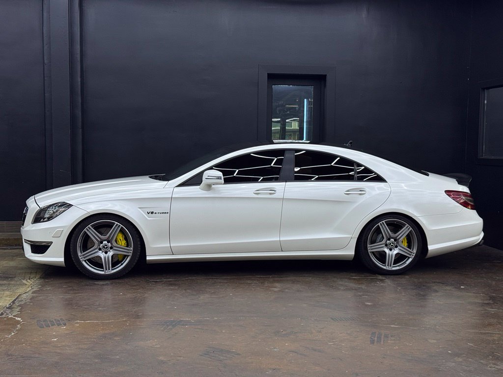 Used 2012 Mercedes-Benz CLS 63 AMG image 4