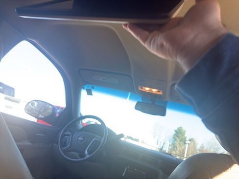 Used 2013 GMC Yukon XL SLT image 24