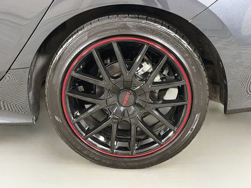 Used 2024 Honda Civic Touring image 32