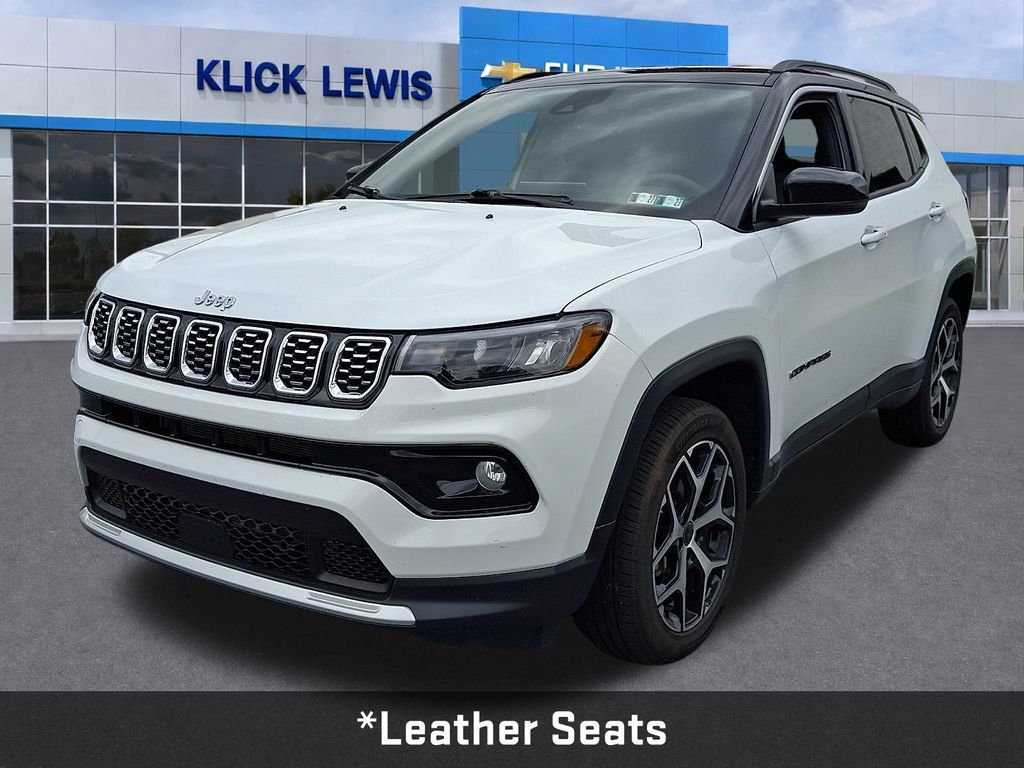 Used 2025 Jeep Compass Limited AWD/4WD image 3