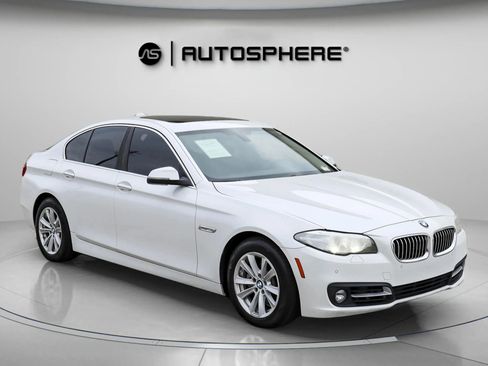 Used 2016 BMW 528i Sedan image 12