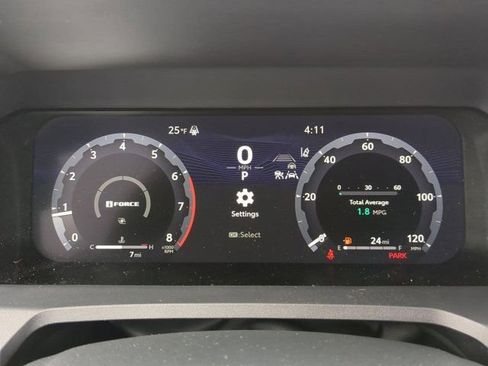 Certified 2025 Toyota 4Runner Limited AWD/4WD image 11