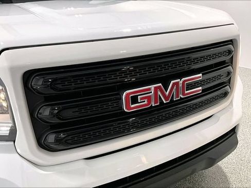 Used 2020 GMC Canyon SLE w/ Elevation Edition AWD/4WD image 42