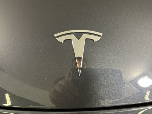 Used 2023 Tesla Model 3 Standard Range RWD image 8