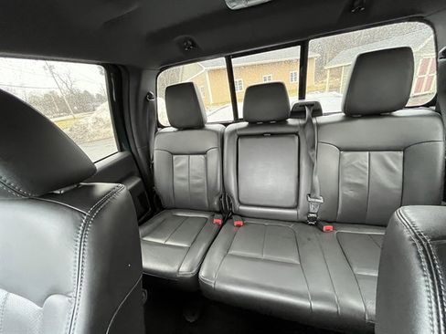 Used 2011 Ford F250 Lariat w/ Lariat Interior Pkg image 28