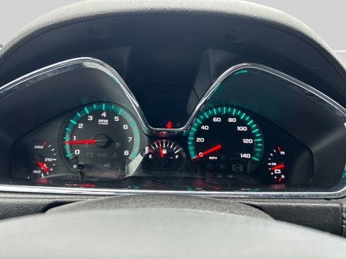 Used 2016 Chevrolet Traverse LT w/ Style and Technology Package image 26