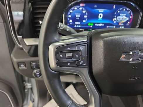 Used 2025 Chevrolet Silverado 3500 LTZ AWD/4WD image 16
