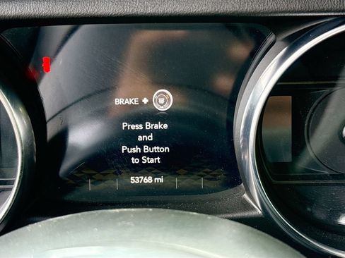 Used 2021 Jeep Wrangler Unlimited Sahara w/ Cold Weather Group AWD/4WD image 13