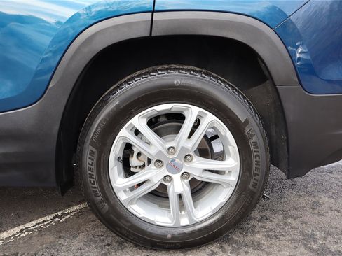 Used 2021 GMC Terrain SLE image 11