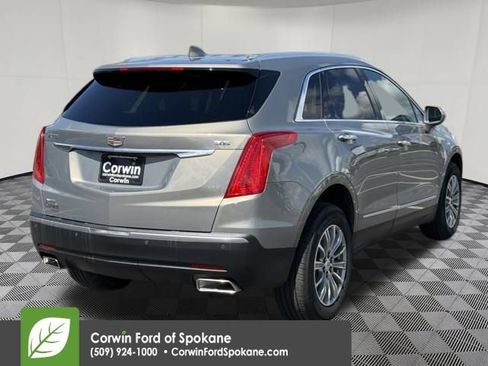 Used 2017 Cadillac XT5 Luxury AWD/4WD image 15