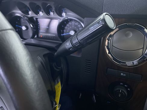 Used 2015 Ford F250 Lariat w/ Lariat Ultimate Package image 8