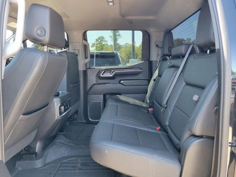 Used 2023 GMC Sierra 1500 SLT w/ SLT Premium Package image 27