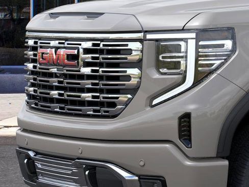 New 2026 GMC Sierra 1500 Denali AWD/4WD image 13