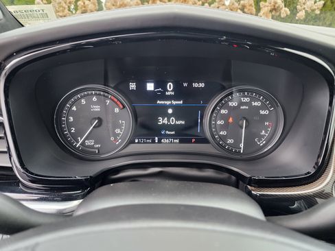 Used 2023 Cadillac XT6 Sport w/ Platinum Package image 35