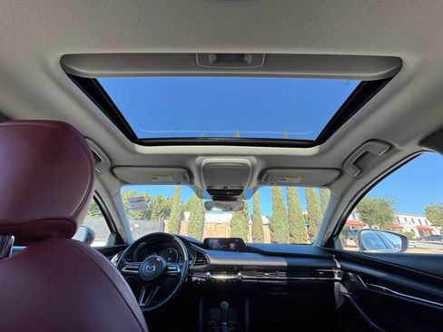 Used 2023 MAZDA MAZDA3 s image 16