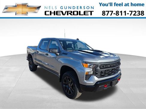 New 2026 Chevrolet Silverado 1500 Custom Trail Boss w/ LPO, Dark Essentials Package image 1