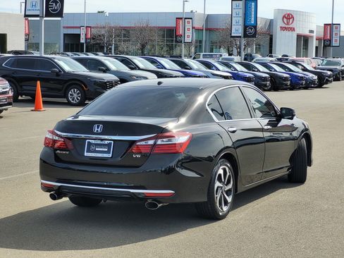 Used 2016 Honda Accord EX-L image 5
