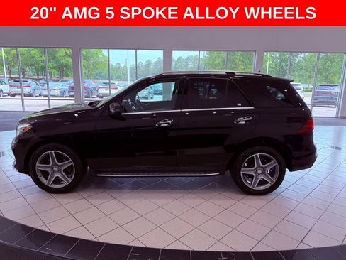 Used 2017 Mercedes-Benz GLE 350 4MATIC image 4