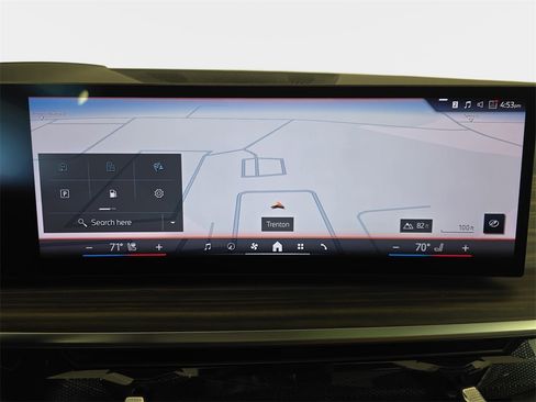 Used 2025 BMW X5 xDrive50e w/ Executive Package image 25