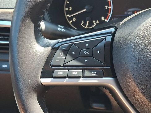 Certified 2024 Nissan Altima 2.5 SV w/ SV Premium Package FWD image 24