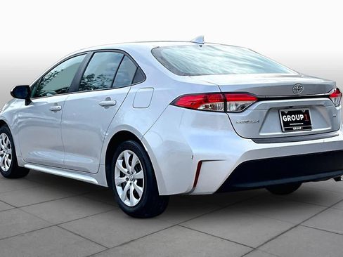 Used 2023 Toyota Corolla LE FWD image 12