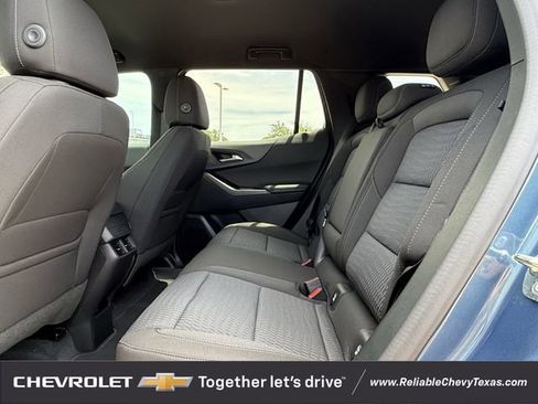 New 2026 Chevrolet Equinox LT w/ Safety and Technology Package FWD image 29